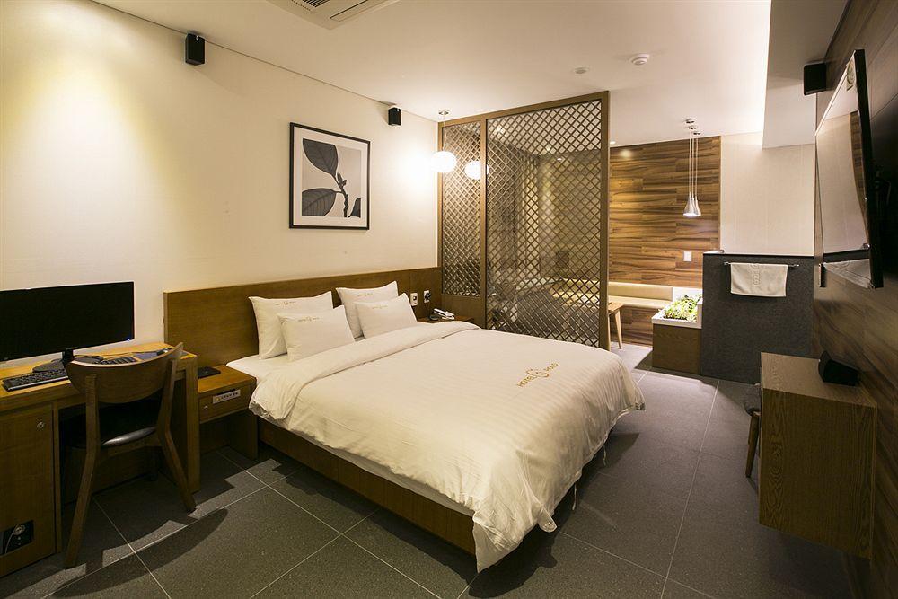 Polo Tourist Hotel Inchon Exterior foto